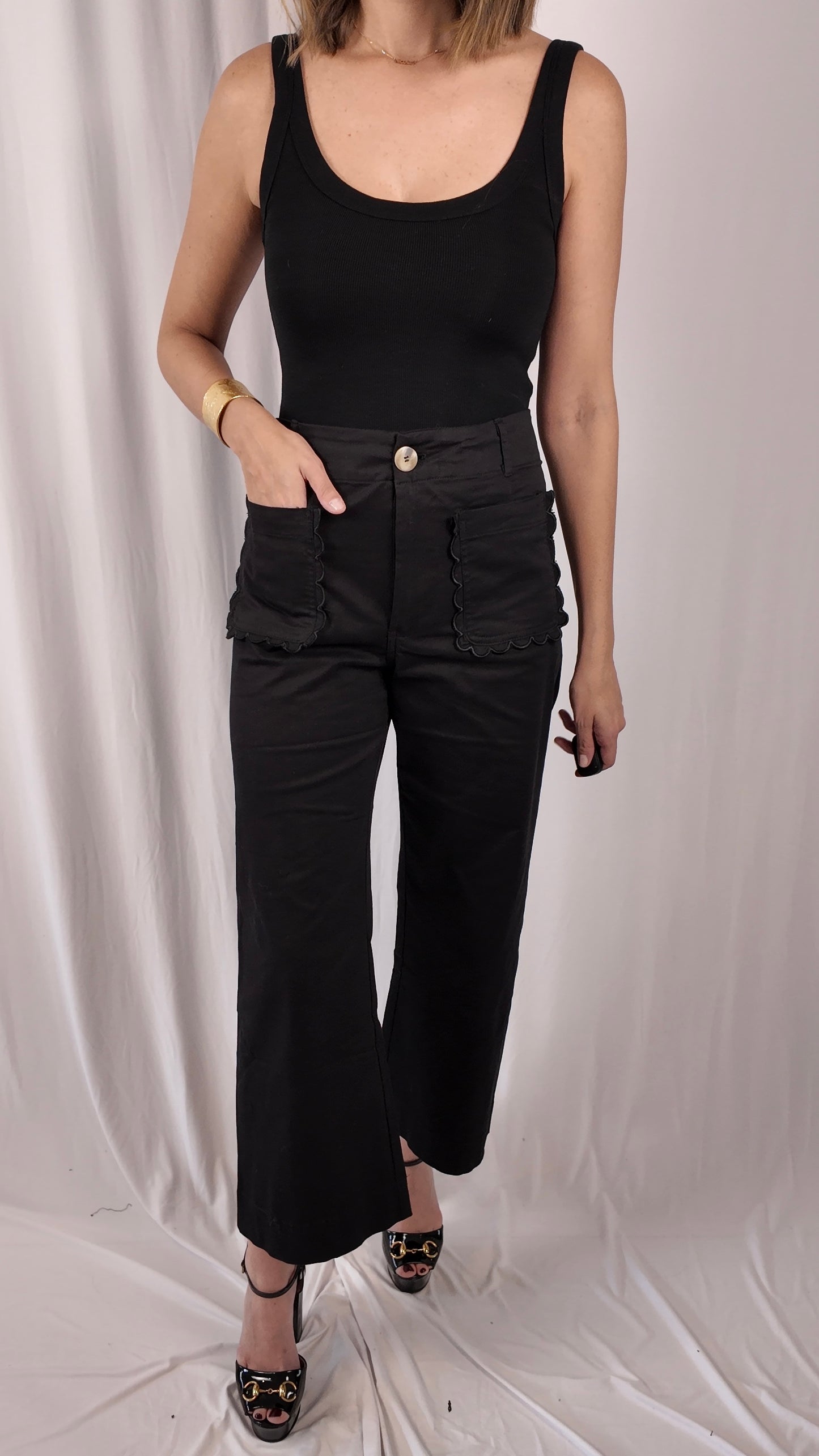 Scalloped Pocket Pants