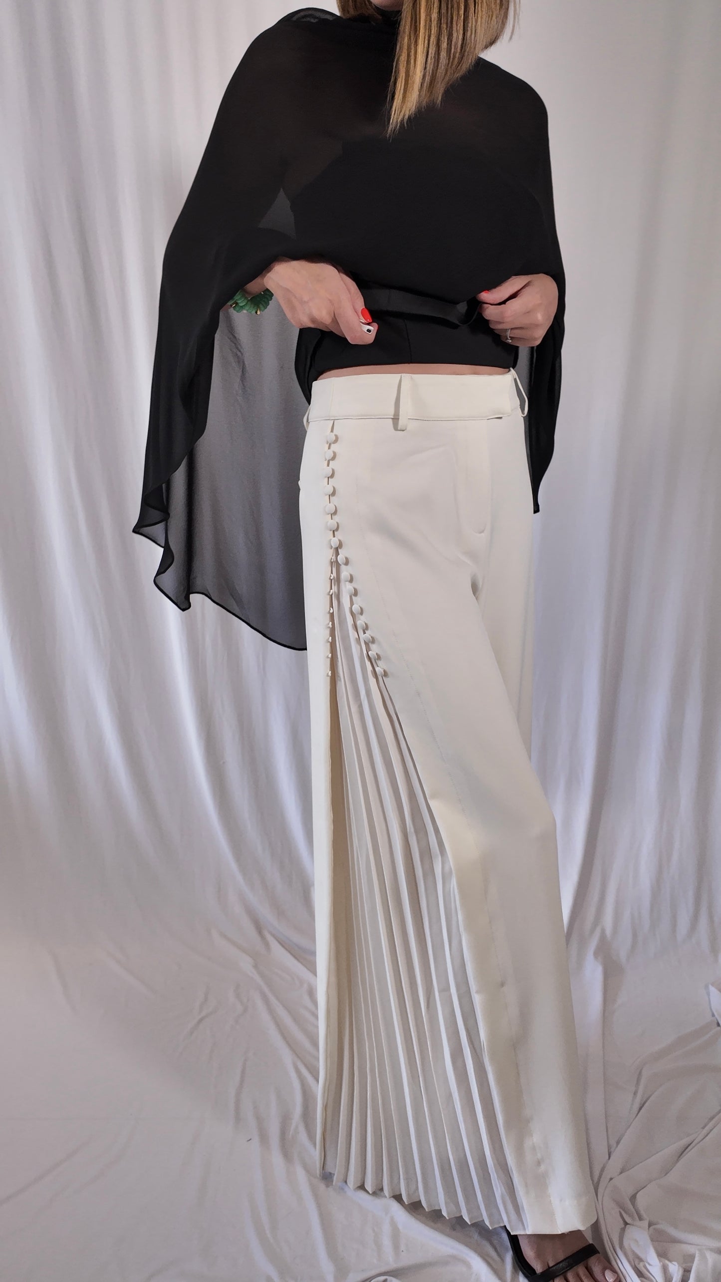 Button Down Pleated Trousers