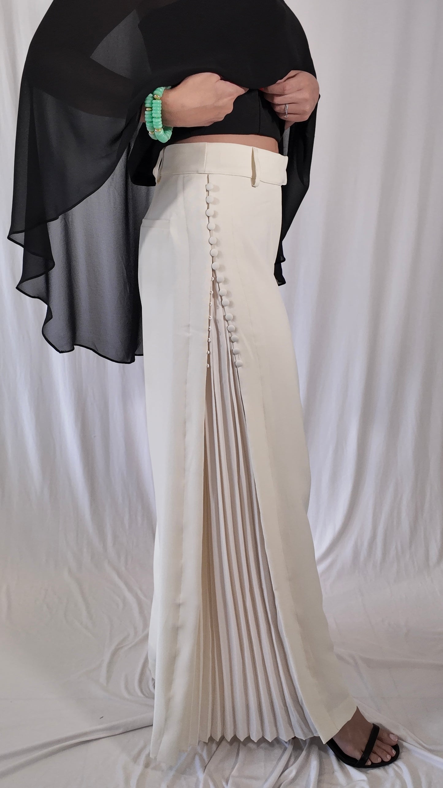 Button Down Pleated Trousers